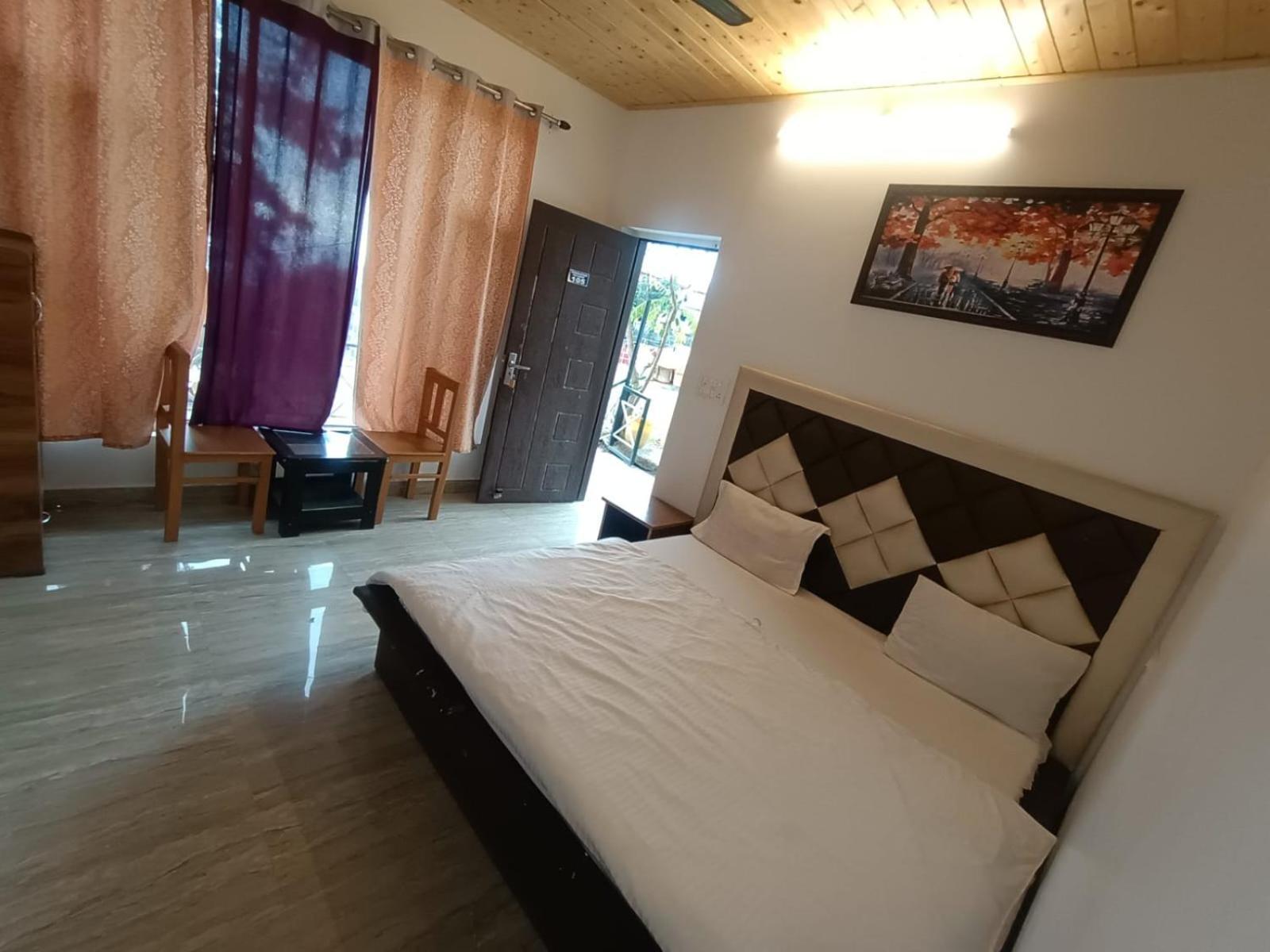 Hotel Himalayan Village Mussoorie Buitenkant foto