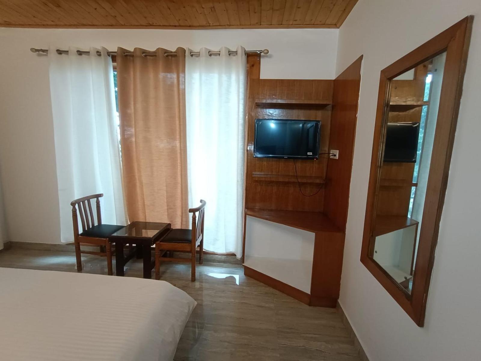Hotel Himalayan Village Mussoorie Buitenkant foto